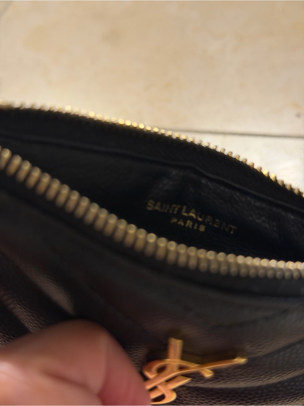 AUTHENTIC YSL CARD CASE - Picture 4 of 6